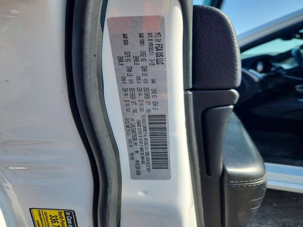 2019 JEEP GRAND CHEROKEE LAREDO 4X4