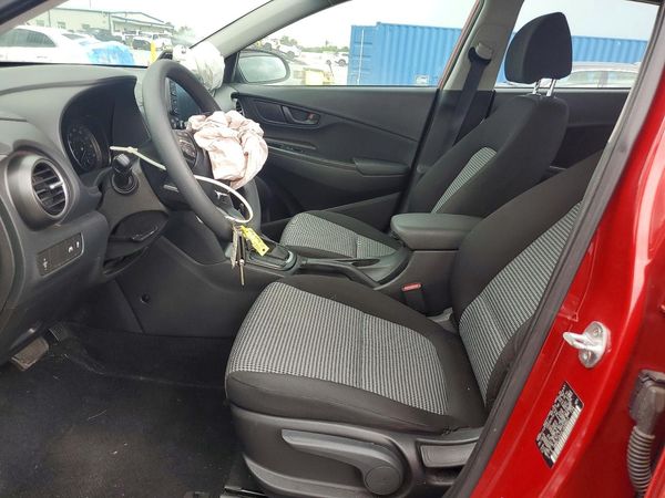 2020 HYUNDAI KONA SE