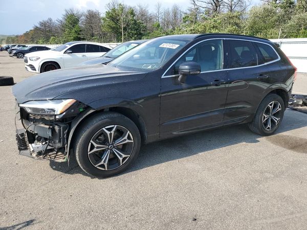 2022 VOLVO XC60