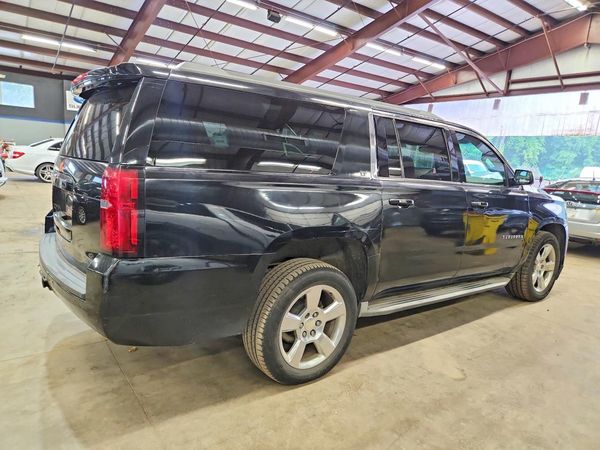 2015 CHEVROLET SUBURBAN LT