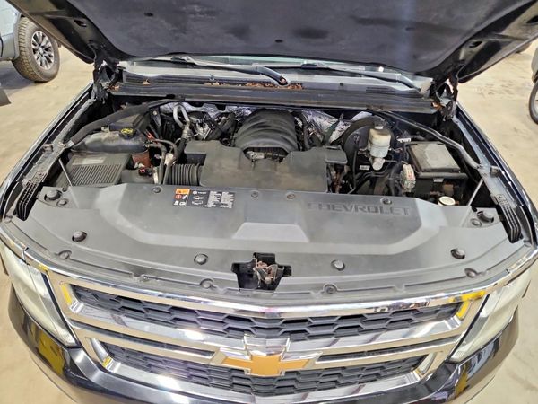 2015 CHEVROLET SUBURBAN LT