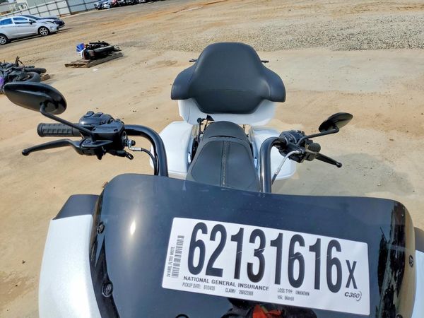 2024 HARLEY-DAVIDSON FL