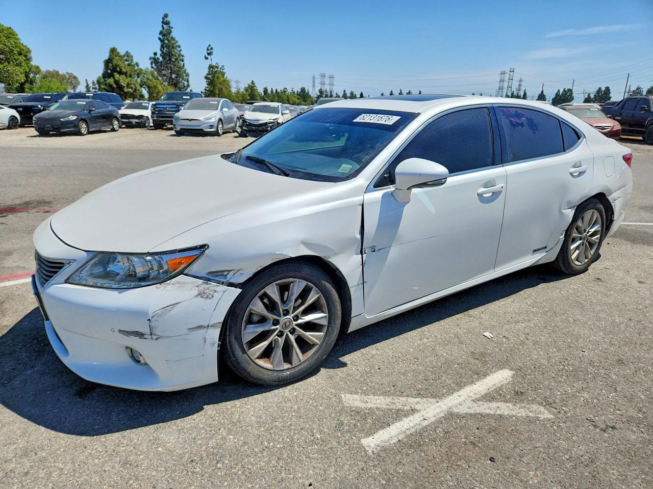 2015 LEXUS ES 300h