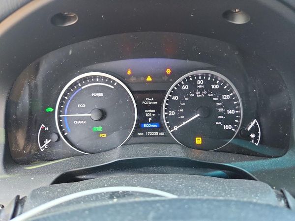 2015 LEXUS ES 300h