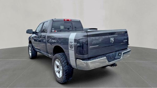 2016 RAM 1500 SLT