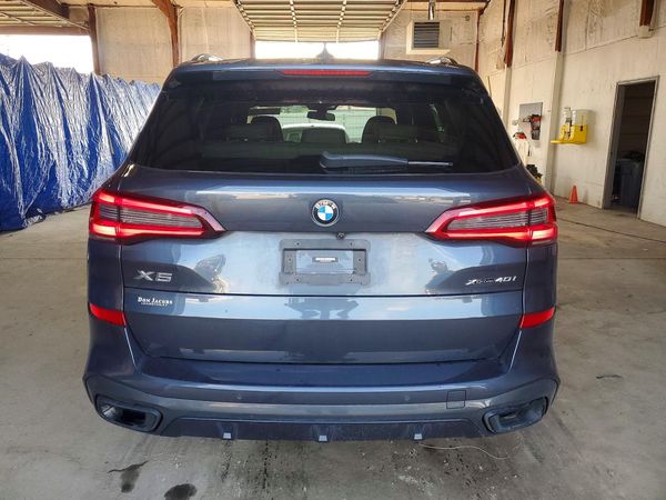 2022 BMW X5 xDrive40i