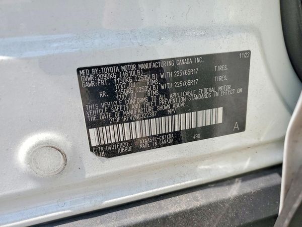 2022 TOYOTA RAV4 LE