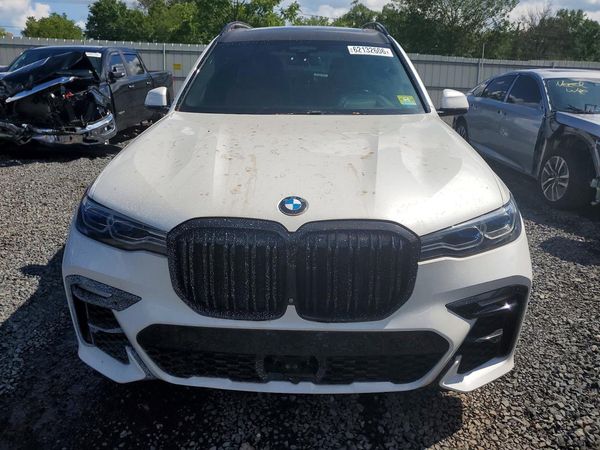 2019 BMW X7 xDrive50i