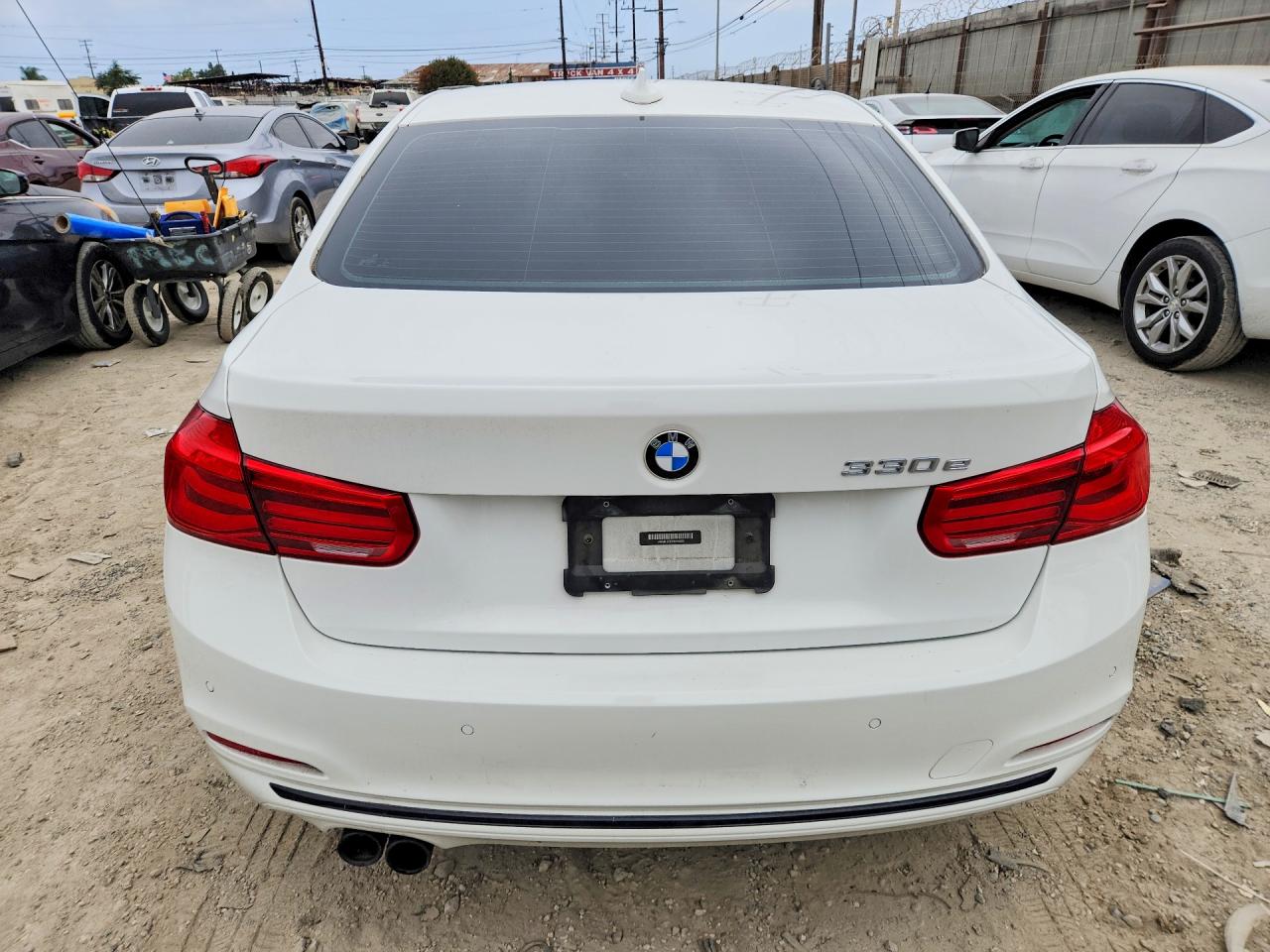 2017 BMW 330E