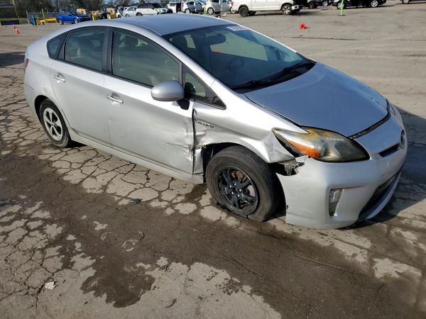 2012 TOYOTA PRIUS