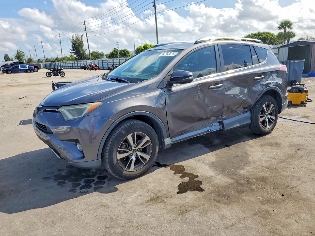 2018 TOYOTA RAV4 Adventure/XLE