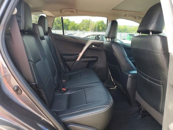 2018 TOYOTA RAV4 Adventure/XLE
