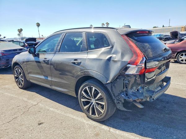 2024 VOLVO XC60