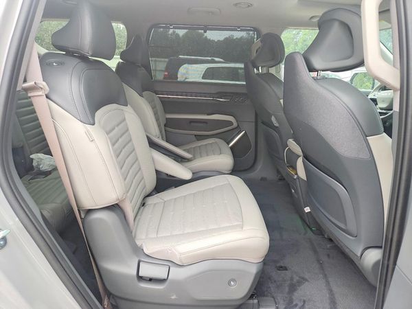 2026 KIA EV9 Land