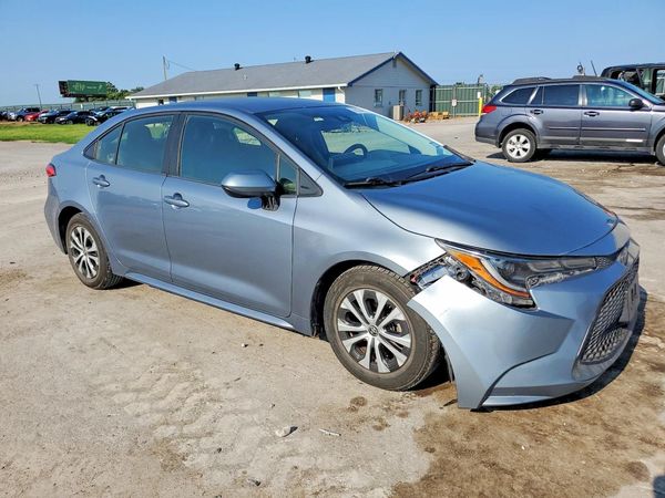 2022 TOYOTA COROLLA LE — Passenger 3/4