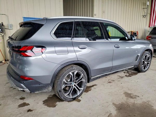 2026 BMW X5 sDrive40i