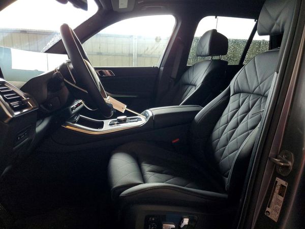 2026 BMW X5 sDrive40i