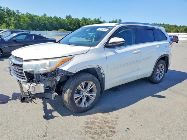 2015 TOYOTA HIGHLANDER