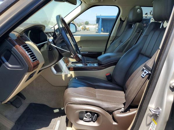 2016 LAND ROVER RANGEROVER HSE — DENT