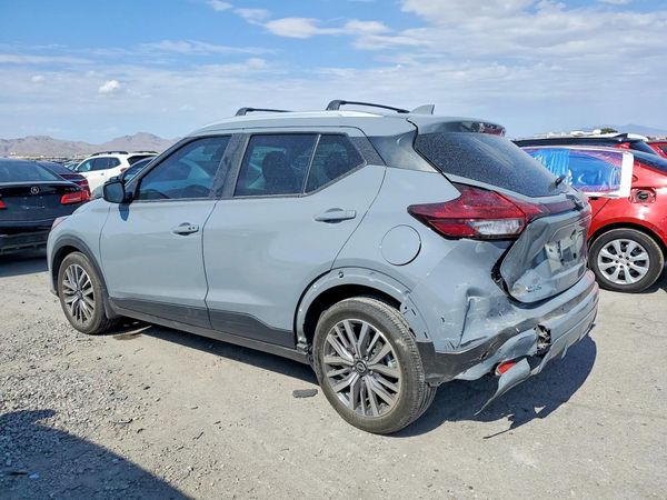 2024 NISSAN KICKS