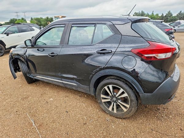 2019 NISSAN KICKS