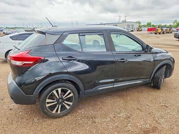 2019 NISSAN KICKS