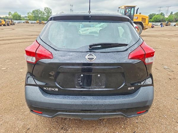 2019 NISSAN KICKS