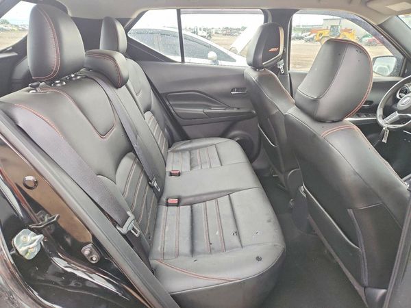 2019 NISSAN KICKS