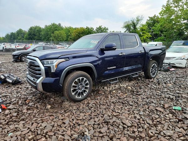 2026 TOYOTA TUNDRA