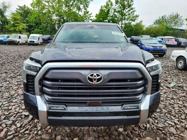 2026 TOYOTA TUNDRA