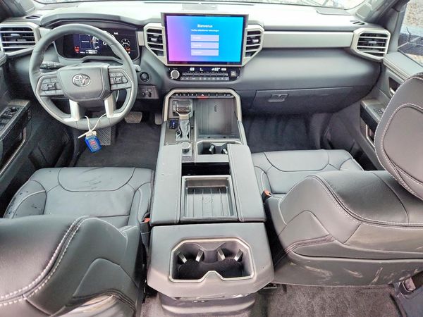 2026 TOYOTA TUNDRA