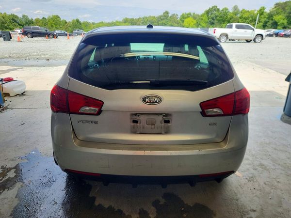 2013 KIA FORTE5 EX