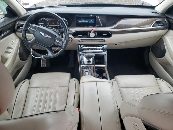 2018 GENESIS G90