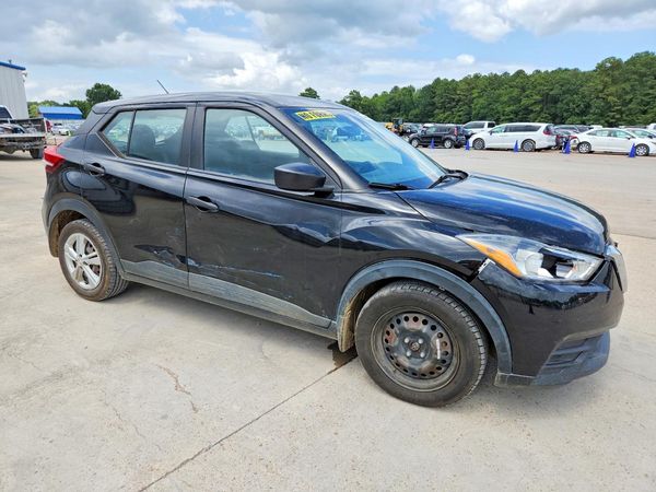 2020 NISSAN KICKS