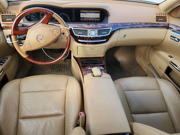 2012 MERCEDES-BENZ S S550