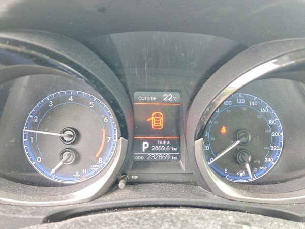 2014 TOYOTA COROLLA L/LE