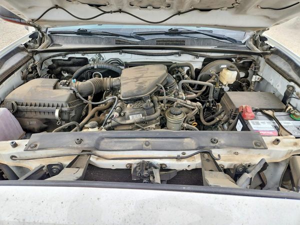 2017 TOYOTA TACOMA SR/SR5