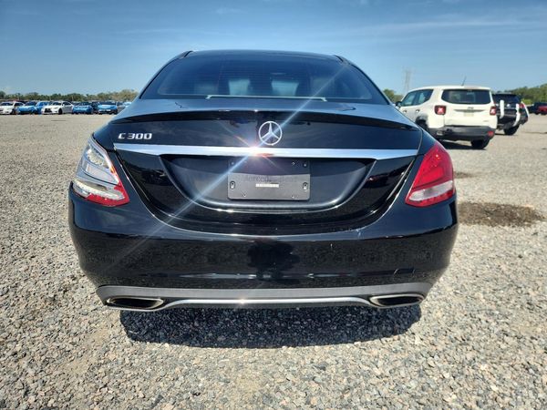 2016 MERCEDES-BENZ C C300
