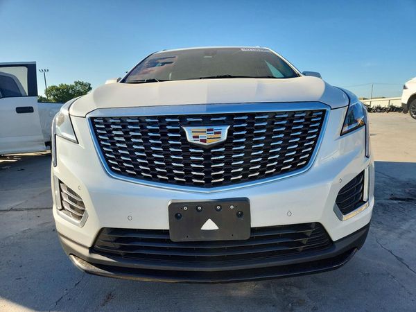 2021 CADILLAC XT5 Luxury