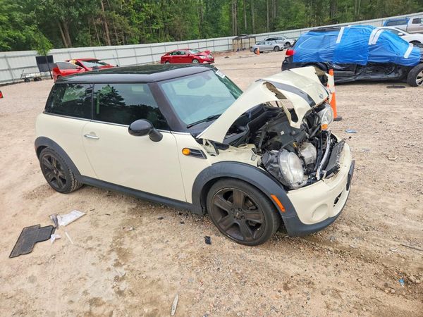 2013 MINI COOPER