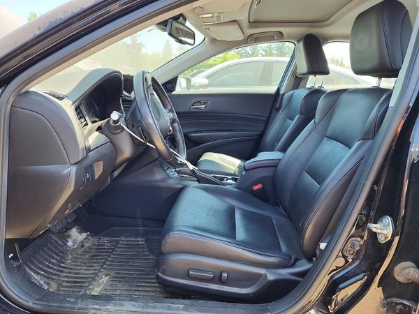 2017 ACURA ILX