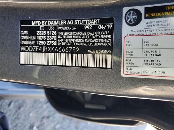 2019 MERCEDES-BENZ E E300
