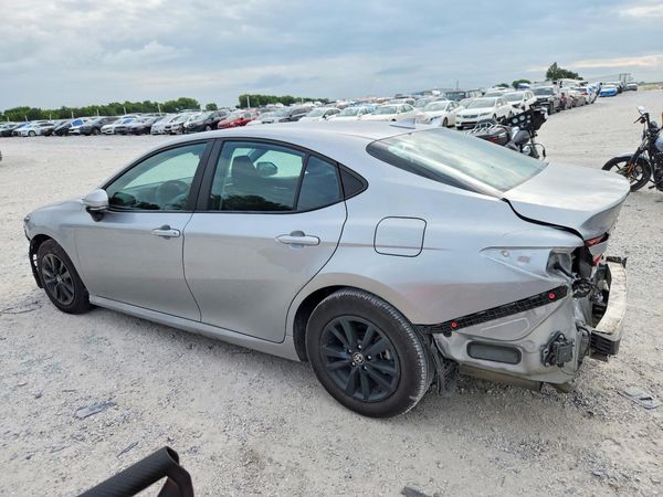2025 TOYOTA CAMRY