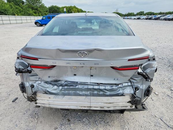 2025 TOYOTA CAMRY