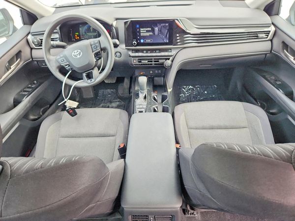2025 TOYOTA CAMRY