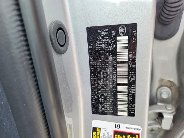 2025 TOYOTA CAMRY
