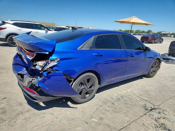 2021 HYUNDAI ELANTRA SEL w/ Convenience Pkg