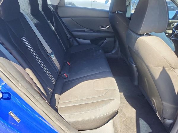 2021 HYUNDAI ELANTRA SEL w/ Convenience Pkg