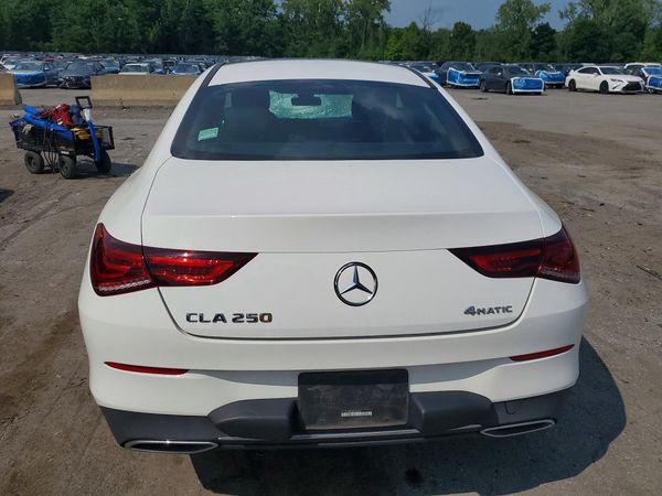 2022 MERCEDES-BENZ CLA