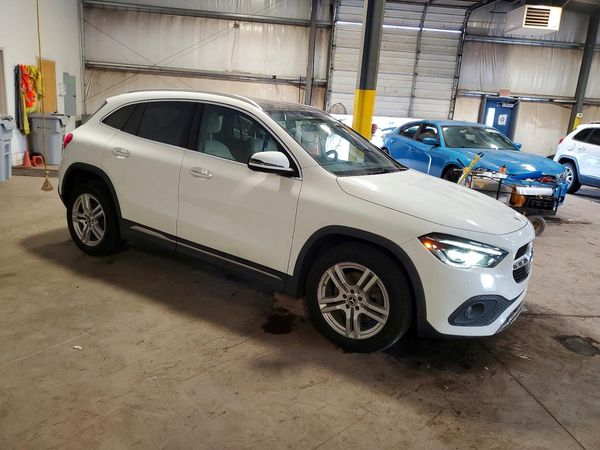 2021 MERCEDES-BENZ GLA
